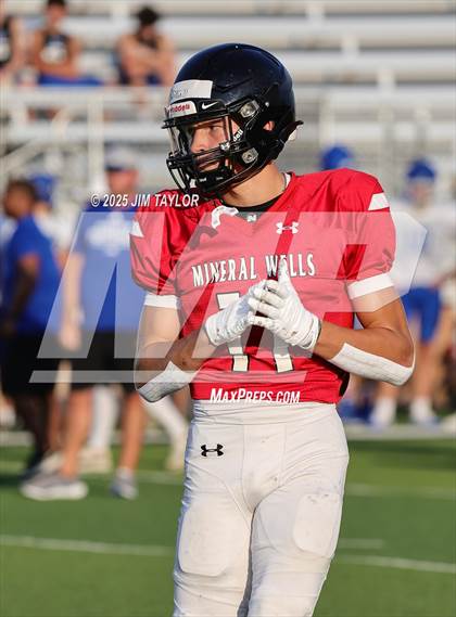 Thumbnail 1 in Peaster vs Mineral Wells (scrimmage) photogallery.