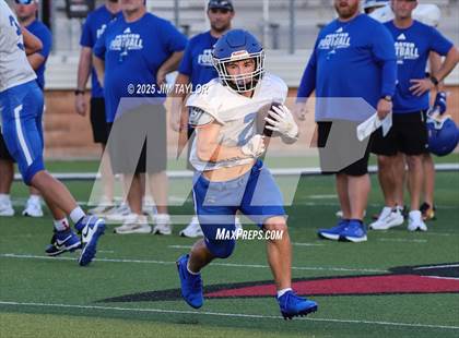 Thumbnail 3 in Peaster vs Mineral Wells (scrimmage) photogallery.