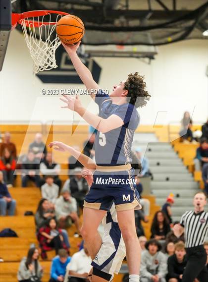 Thumbnail 1 in Mullen @ Columbine photogallery.