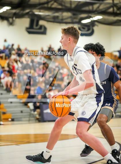 Thumbnail 3 in Mullen @ Columbine photogallery.