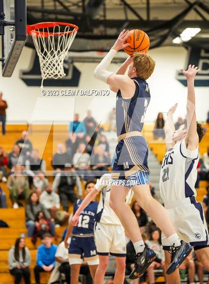 Thumbnail 3 in Mullen @ Columbine photogallery.