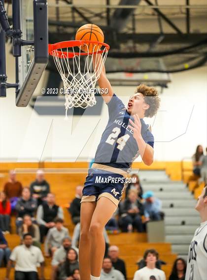 Thumbnail 3 in Mullen @ Columbine photogallery.