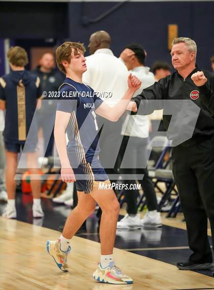Thumbnail 1 in Mullen @ Columbine photogallery.