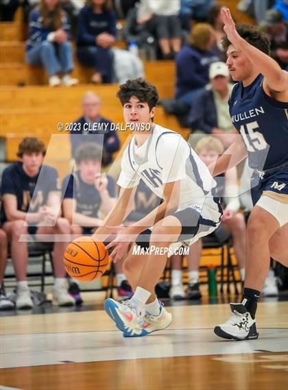 Thumbnail 2 in Mullen @ Columbine photogallery.