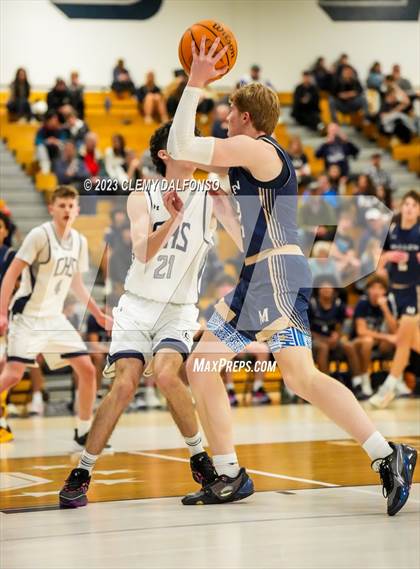 Thumbnail 3 in Mullen @ Columbine photogallery.
