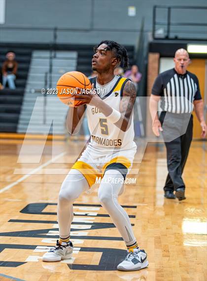 Thumbnail 1 in Red Springs vs Fairmont (Robeson County Shootout) photogallery.