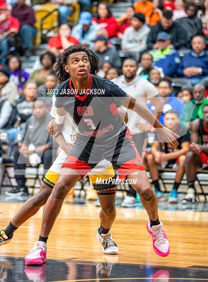 Thumbnail 2 in Red Springs vs Fairmont (Robeson County Shootout) photogallery.