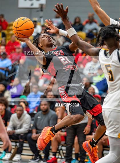 Thumbnail 1 in Red Springs vs Fairmont (Robeson County Shootout) photogallery.