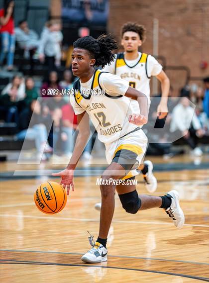 Thumbnail 2 in Red Springs vs Fairmont (Robeson County Shootout) photogallery.