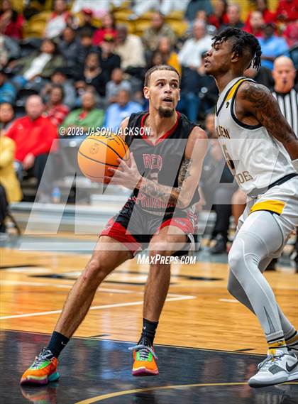 Thumbnail 3 in Red Springs vs Fairmont (Robeson County Shootout) photogallery.