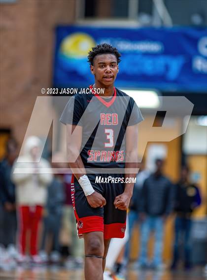 Thumbnail 2 in Red Springs vs Fairmont (Robeson County Shootout) photogallery.