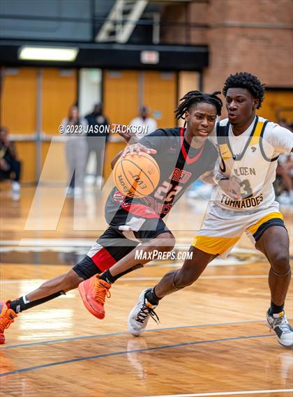 Thumbnail 3 in Red Springs vs Fairmont (Robeson County Shootout) photogallery.