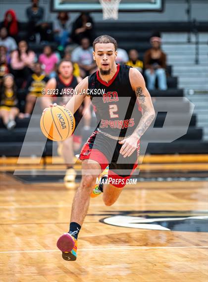 Thumbnail 1 in Red Springs vs Fairmont (Robeson County Shootout) photogallery.