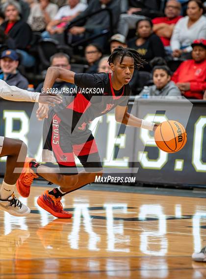 Thumbnail 2 in Red Springs vs Fairmont (Robeson County Shootout) photogallery.