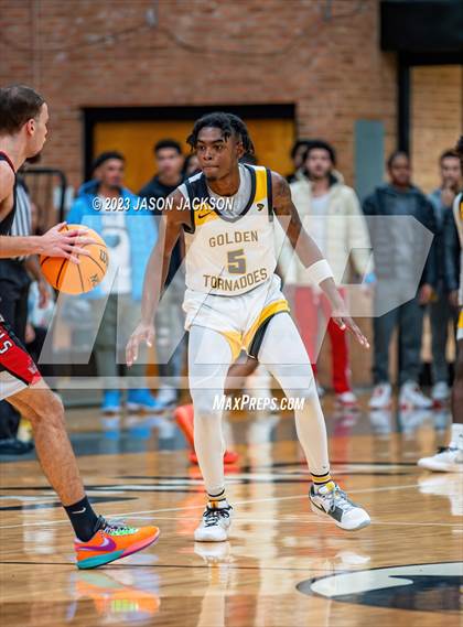 Thumbnail 1 in Red Springs vs Fairmont (Robeson County Shootout) photogallery.