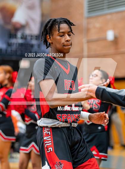 Thumbnail 2 in Red Springs vs Fairmont (Robeson County Shootout) photogallery.