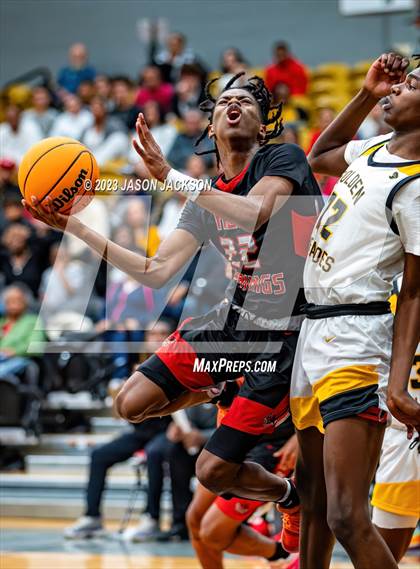 Thumbnail 3 in Red Springs vs Fairmont (Robeson County Shootout) photogallery.