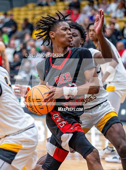 Thumbnail 3 in Red Springs vs Fairmont (Robeson County Shootout) photogallery.