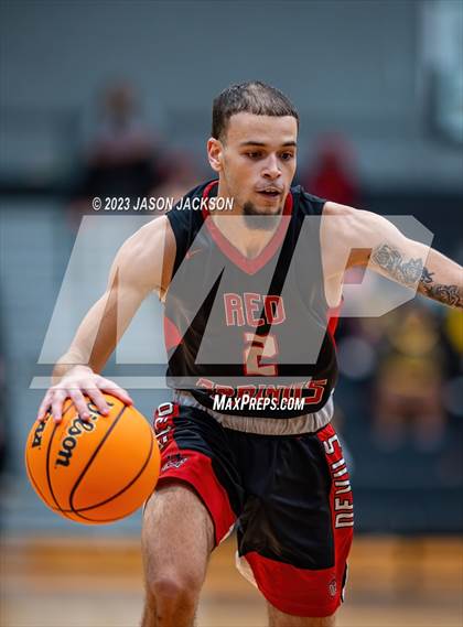Thumbnail 3 in Red Springs vs Fairmont (Robeson County Shootout) photogallery.