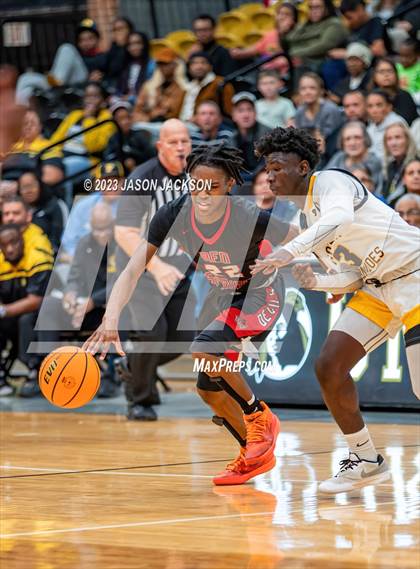Thumbnail 3 in Red Springs vs Fairmont (Robeson County Shootout) photogallery.