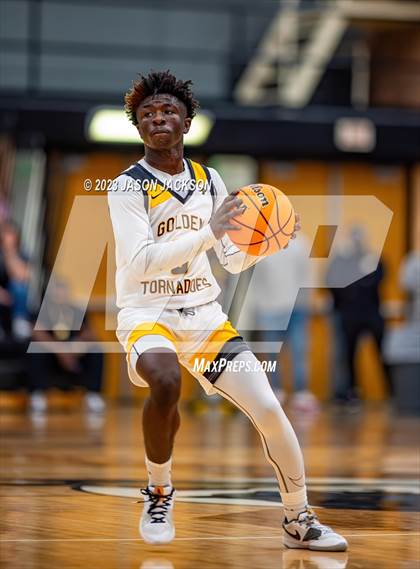 Thumbnail 3 in Red Springs vs Fairmont (Robeson County Shootout) photogallery.