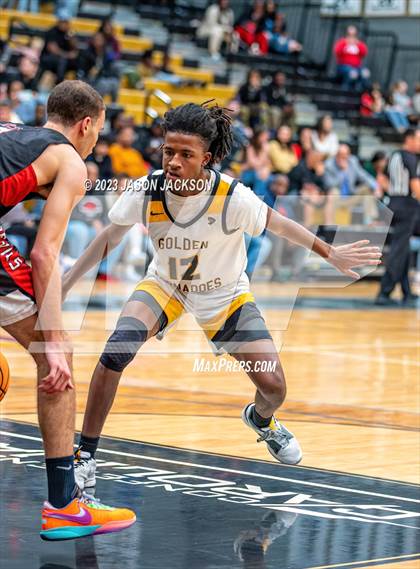 Thumbnail 2 in Red Springs vs Fairmont (Robeson County Shootout) photogallery.