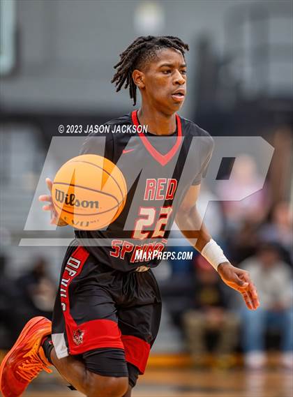 Thumbnail 1 in Red Springs vs Fairmont (Robeson County Shootout) photogallery.