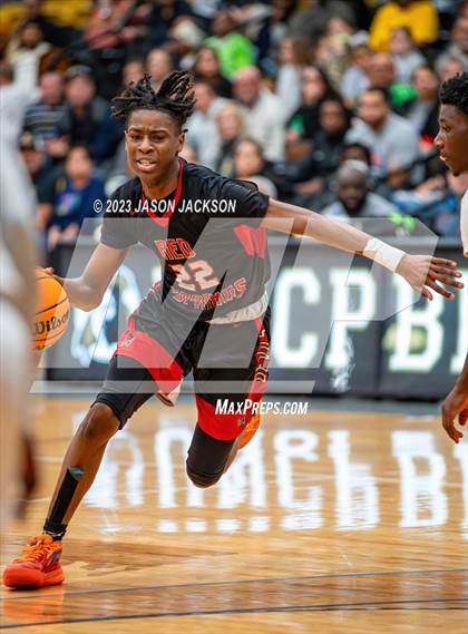 Thumbnail 3 in Red Springs vs Fairmont (Robeson County Shootout) photogallery.