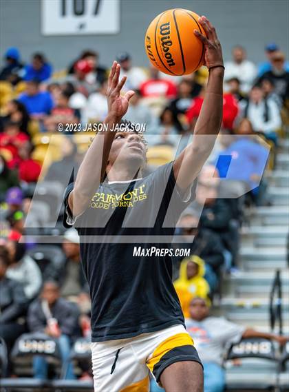 Thumbnail 2 in Red Springs vs Fairmont (Robeson County Shootout) photogallery.