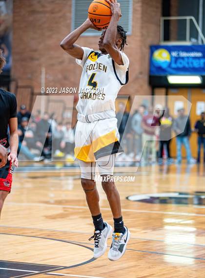 Thumbnail 1 in Red Springs vs Fairmont (Robeson County Shootout) photogallery.