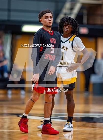Thumbnail 3 in Red Springs vs Fairmont (Robeson County Shootout) photogallery.