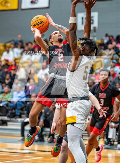 Thumbnail 3 in Red Springs vs Fairmont (Robeson County Shootout) photogallery.