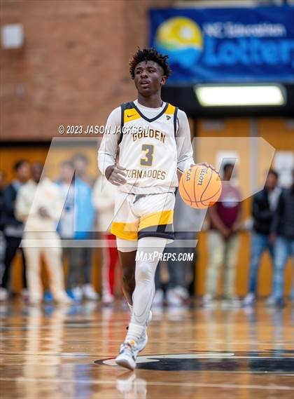 Thumbnail 2 in Red Springs vs Fairmont (Robeson County Shootout) photogallery.