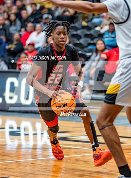 Thumbnail 3 in Red Springs vs Fairmont (Robeson County Shootout) photogallery.