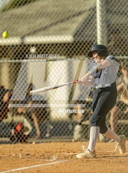 Thumbnail 3 in Lincoln North Star @ Lincoln Southeast photogallery.