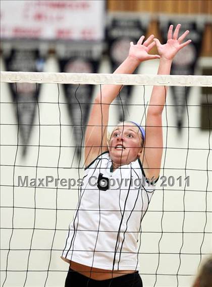 Thumbnail 3 in Miramonte @ Campolindo photogallery.