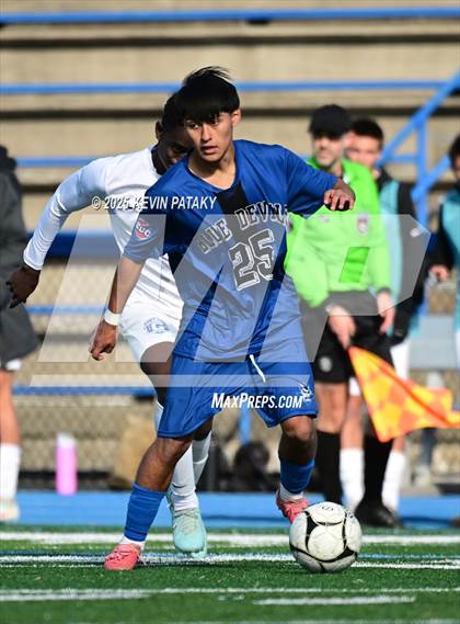 Thumbnail 2 in Glastonbury @ West Haven (Class LL 1st Round) photogallery.