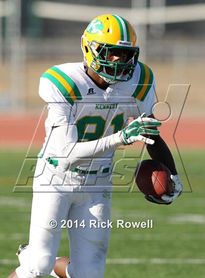 Thumbnail 3 in Kennedy @ Tustin photogallery.