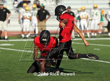 Thumbnail 2 in Kennedy @ Tustin photogallery.