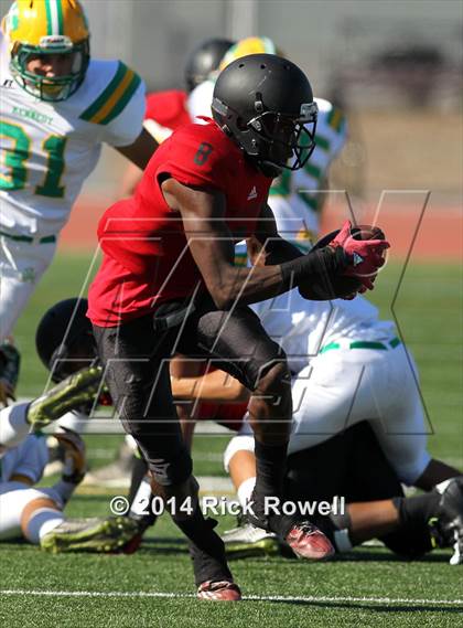 Thumbnail 2 in Kennedy @ Tustin photogallery.