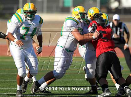 Thumbnail 3 in Kennedy @ Tustin photogallery.