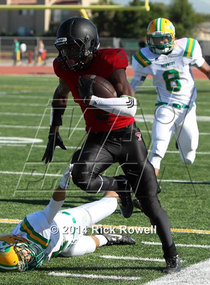 Thumbnail 1 in Kennedy @ Tustin photogallery.