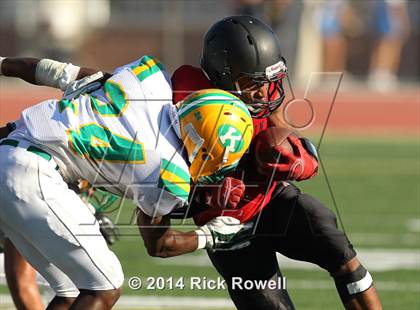 Thumbnail 3 in Kennedy @ Tustin photogallery.