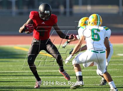 Thumbnail 3 in Kennedy @ Tustin photogallery.
