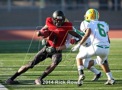 Thumbnail 2 in Kennedy @ Tustin photogallery.