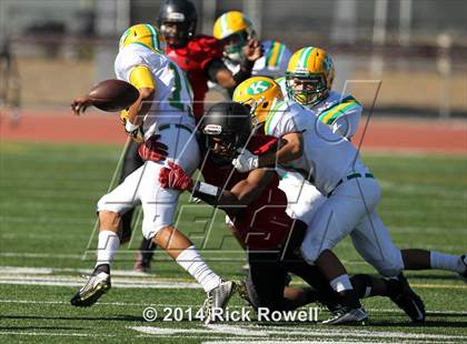 Thumbnail 3 in Kennedy @ Tustin photogallery.