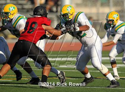 Thumbnail 1 in Kennedy @ Tustin photogallery.