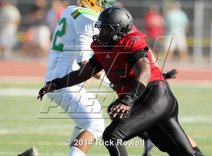 Thumbnail 3 in Kennedy @ Tustin photogallery.