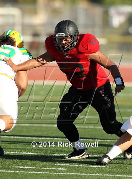 Thumbnail 2 in Kennedy @ Tustin photogallery.