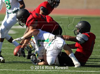Thumbnail 2 in Kennedy @ Tustin photogallery.